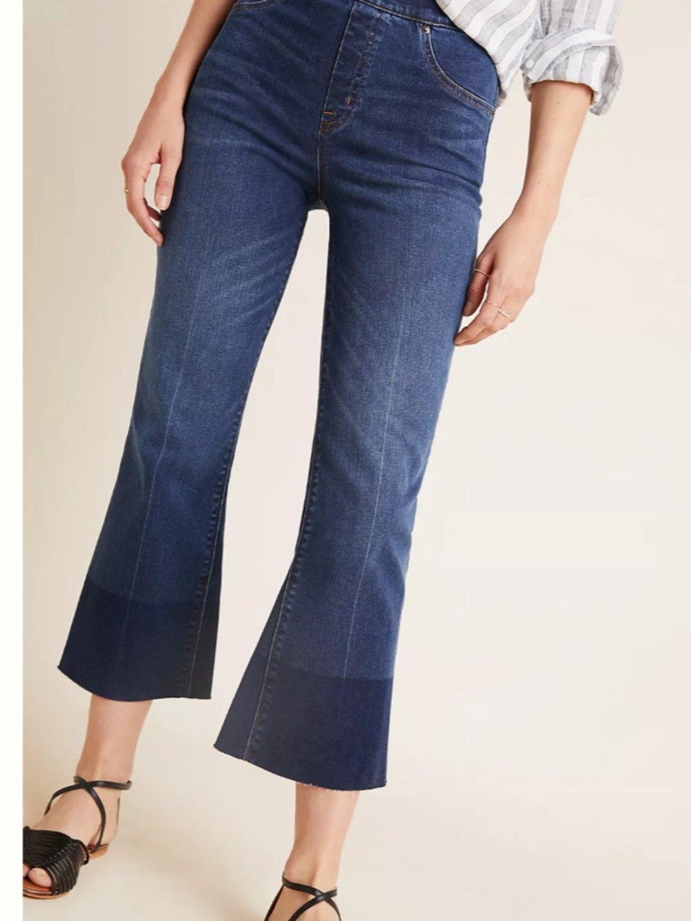 Spanx Mid-Rise Crop Flare Jeans Medium